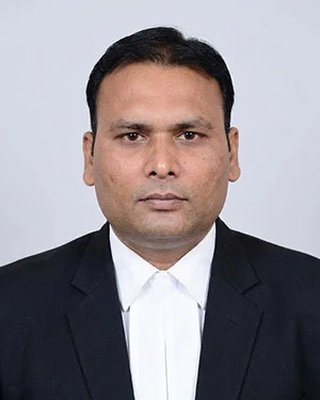 Adv. Tejveer Singh