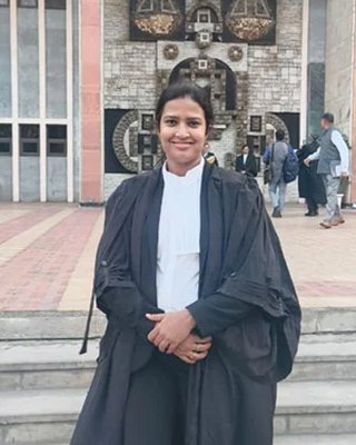 Adv. Neha Mishra